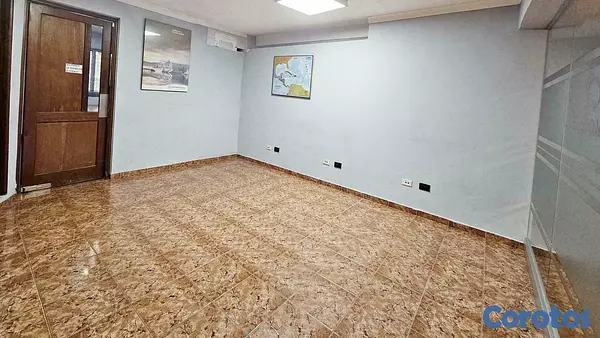 oficinas y locales comerciales - Local oficina en alquiler Piantini 2