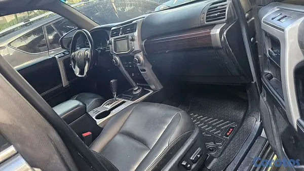 jeepetas y camionetas - Toyota 4runner límited 2016 4x4 10