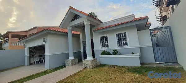 casas - Hermosa casa en Miramar 4