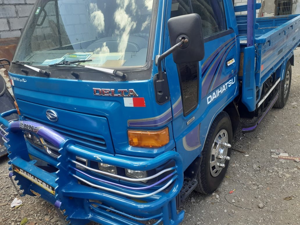 camiones y vehiculos pesados - Camión Daihatsu año 2003 En perfectas condiciones