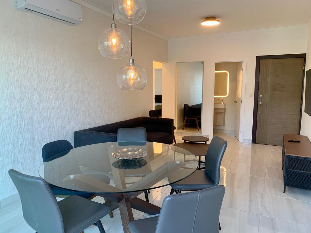 apartamentos - Apartamento en Venta Amueblado en Evaristo Morales 0