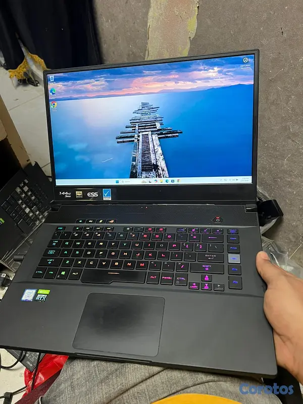 computadoras y laptops - Asus Rog Zephyrus M15 GU502GV/ I7-9750H @2.60Ghz / 2