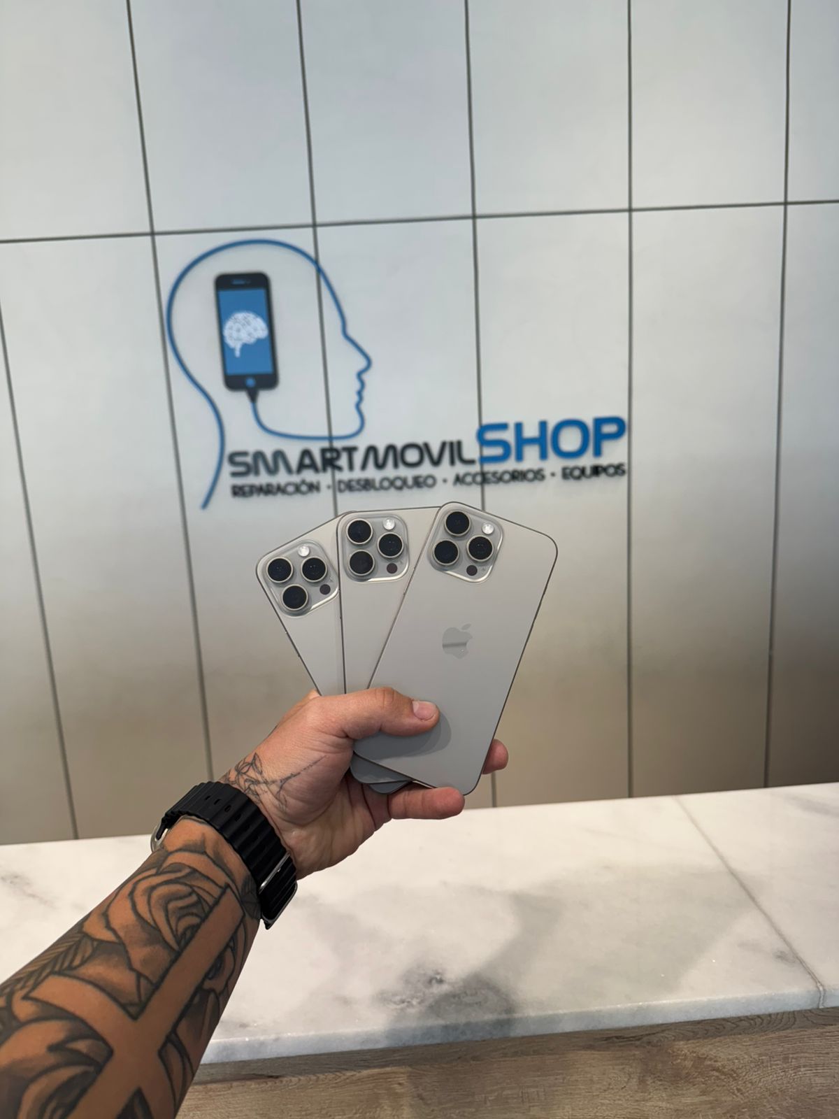 celulares y tabletas - IPHONE 15 PRO MAX 512GB FACTORY