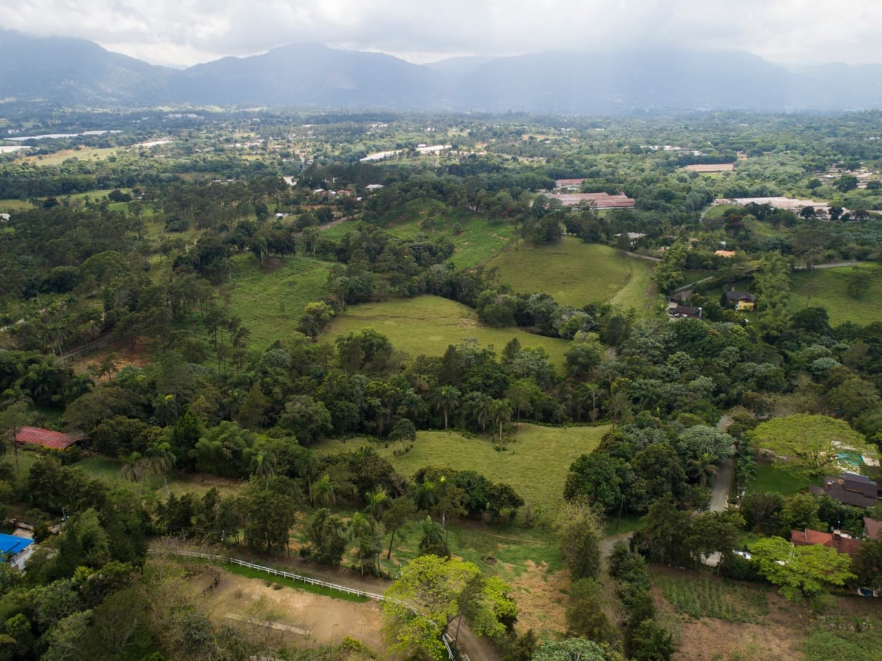 solares y terrenos - Terrenos en Jarabacoa 4