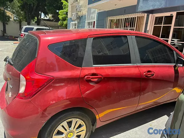 carros - Nissan versa 2019 5