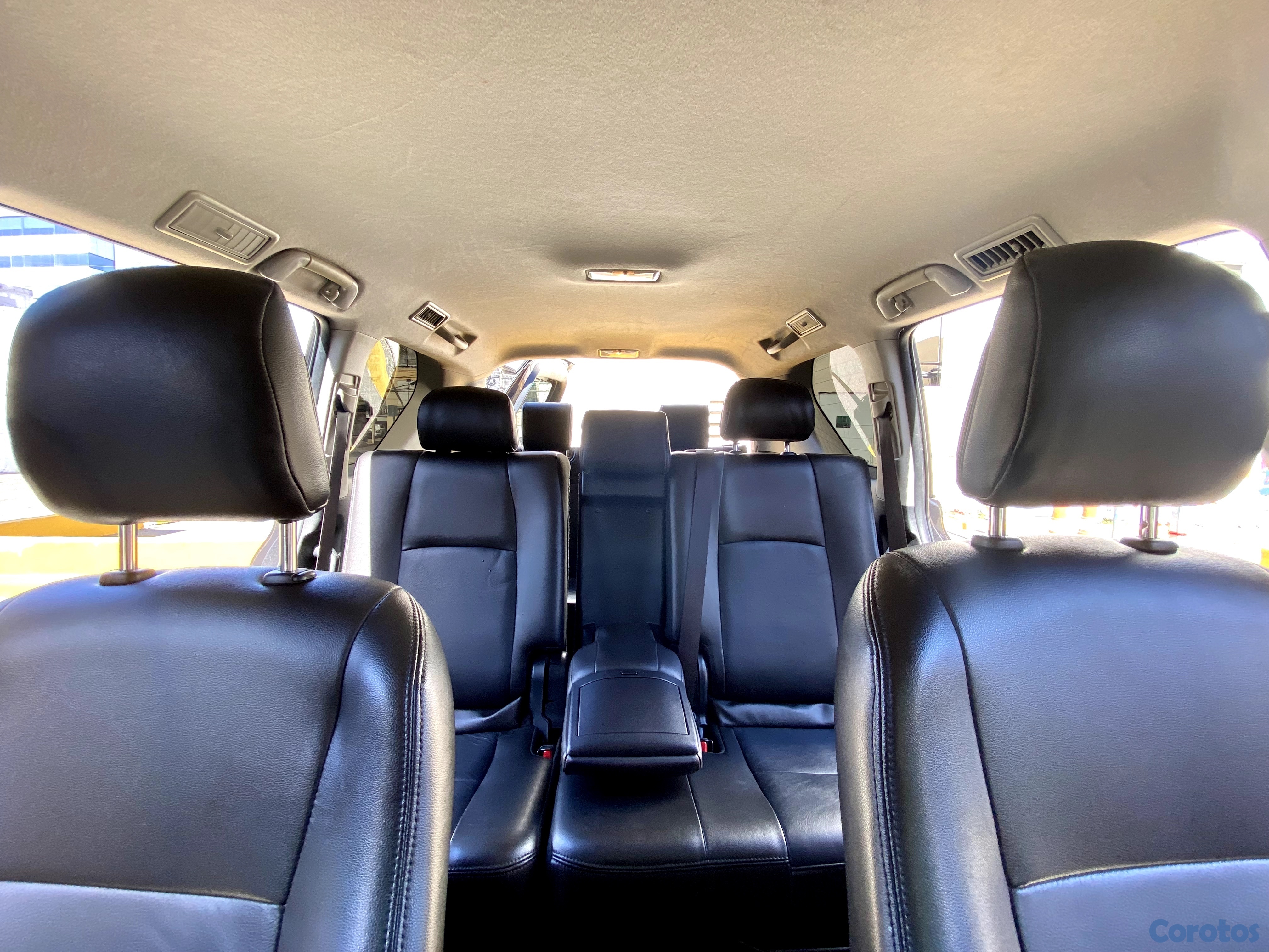 jeepetas y camionetas - Vendo mi Toyota Land Cruiser Prado 4x4  Año 2017   7