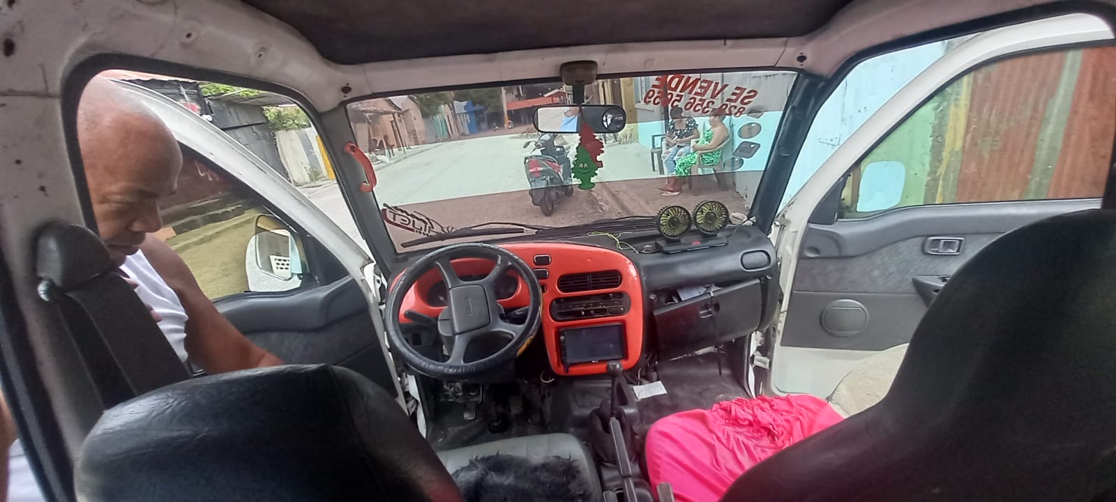 otros vehiculos - Furgoneta Daihatsu, modelo Hijet.