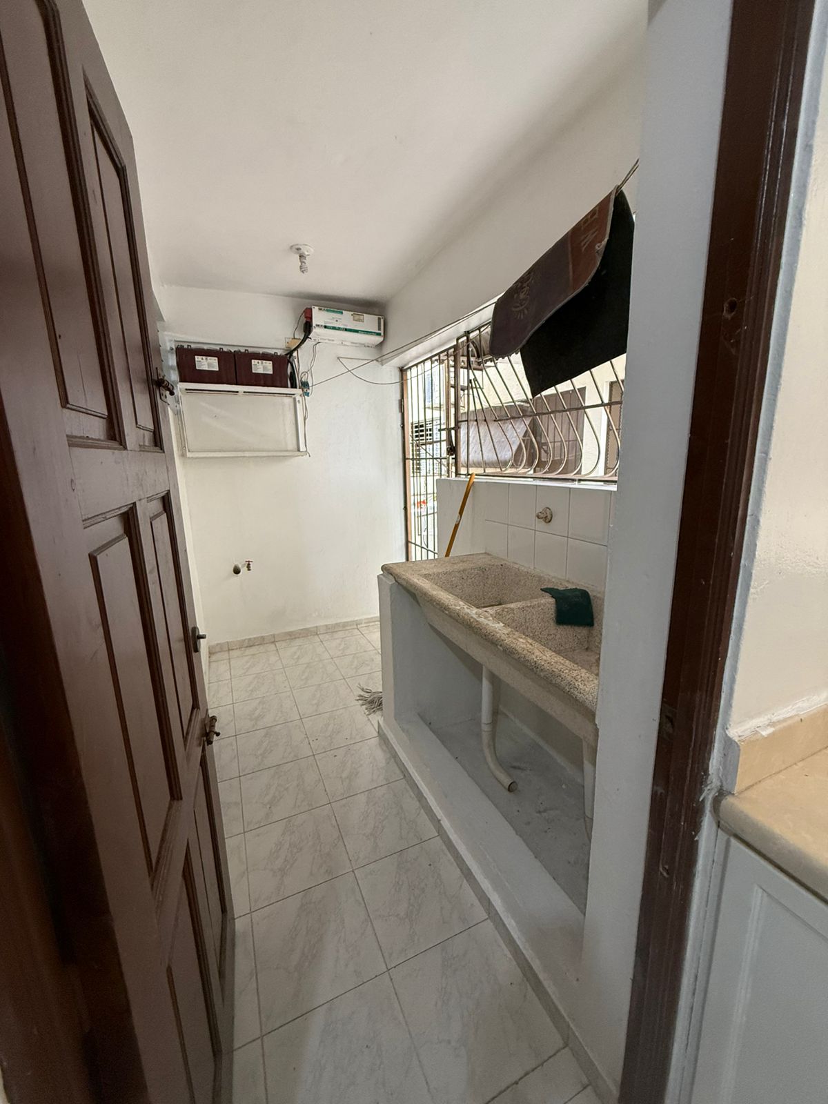 apartamentos - Alquilo Apartamento  1er piso e arroyo hondo viejo 4
