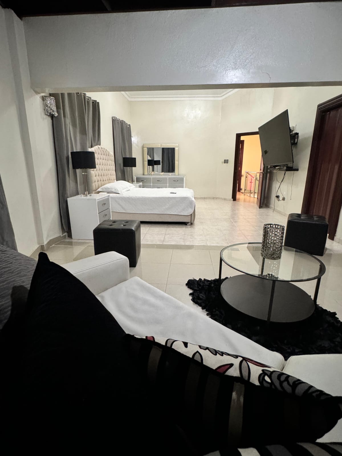 casas - Venta de Casa Amueblada en Arroyo Hondo II 7
