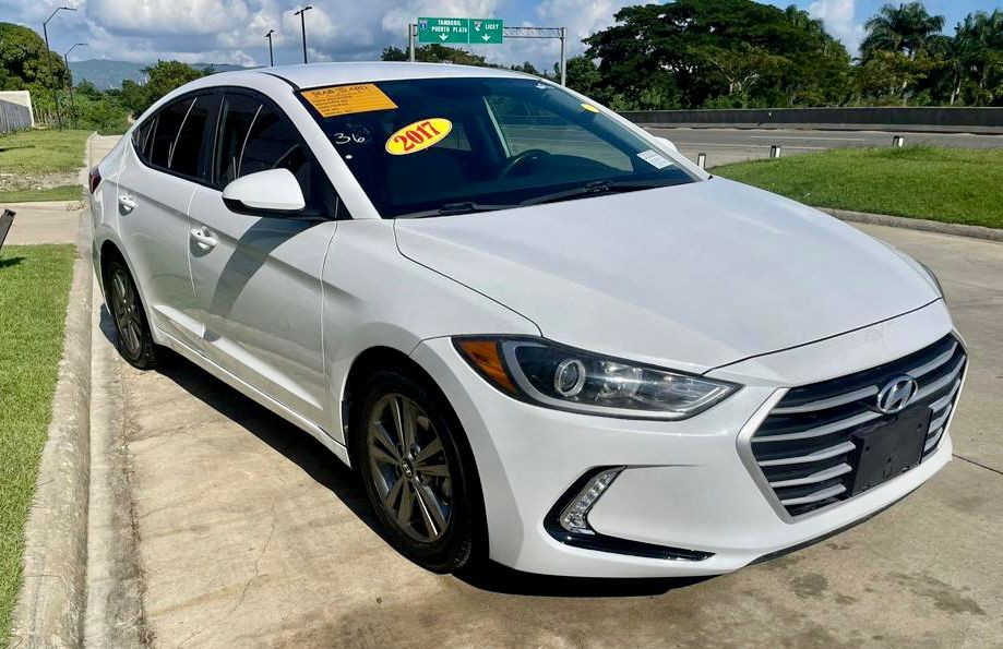carros - Hyundai Elantra 2017: Combinación perfecta de potencia, elegancia y tecnología