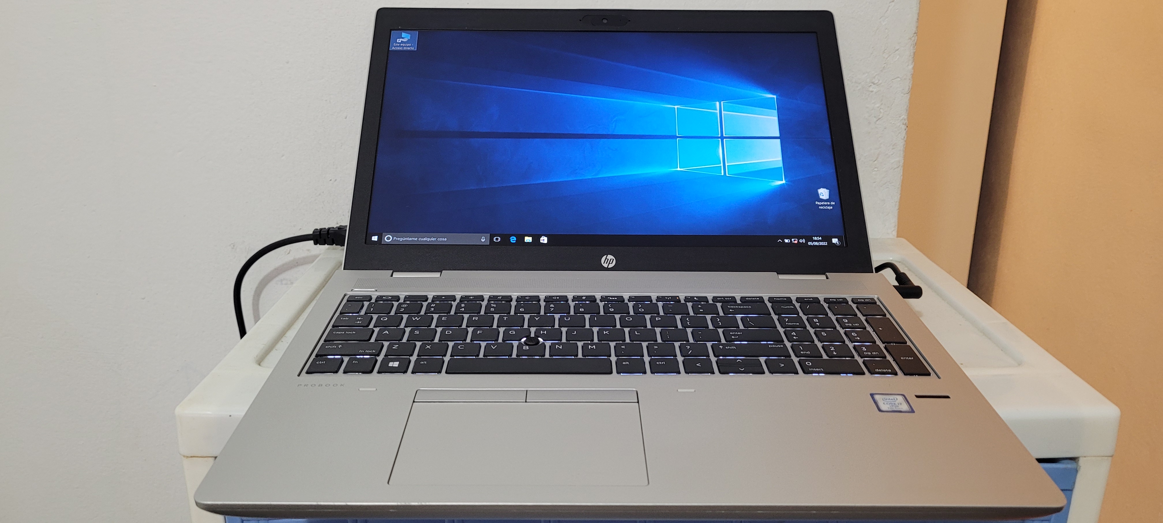 computadoras y laptops - Laptop hp 17 Pulg Core i5 7ma Gen Ram 16gb ddr4 Disco 512gb SSD Video 8gb 0
