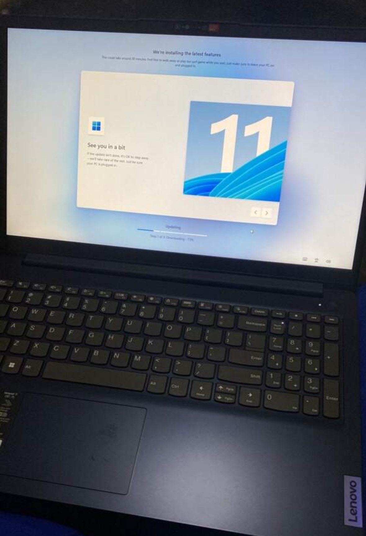 computadoras y laptops - VENDO LAPTOP LENOVO COMO NUEVA – WINDOWS 11  1