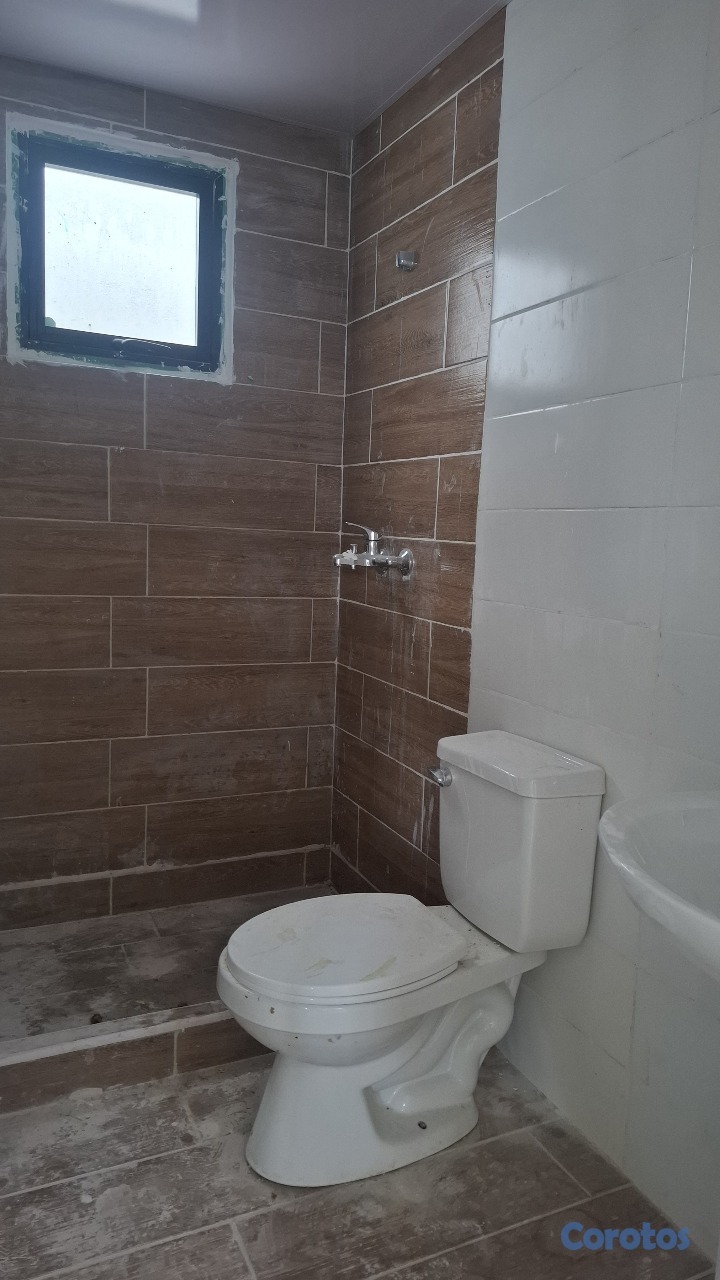 apartamentos - Aptos en la Av. Ecologica Res. LP11 8