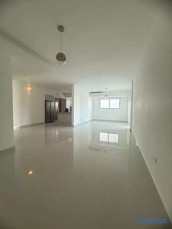 apartamentos - alquiló mirador norte piso 7 tres habitaciones 2.5 baños dos parqueo balcón  2