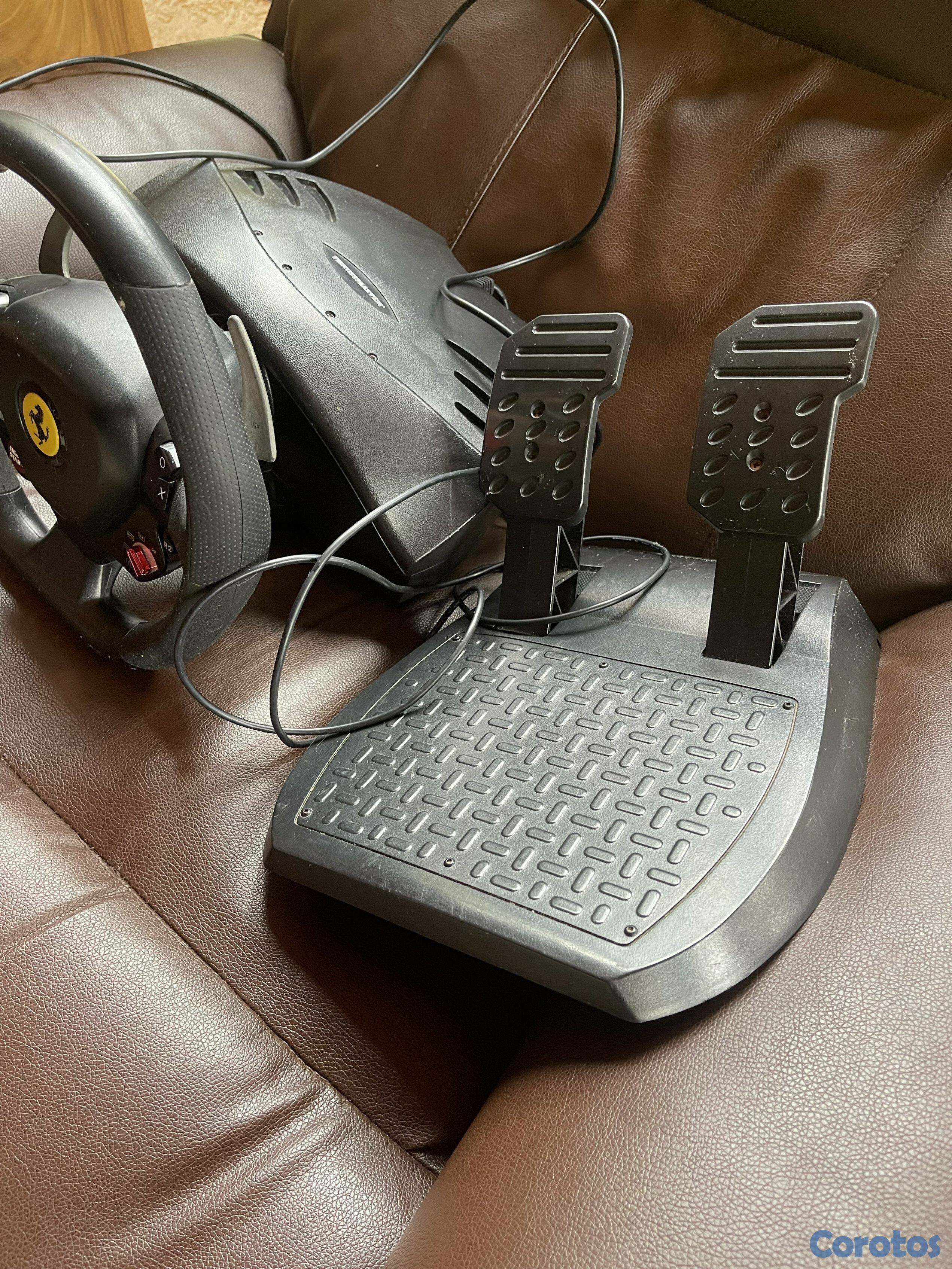 consolas y videojuegos - Se vende Thrustmaster T80 Ferrari GTB Edition Racing Wheel 1