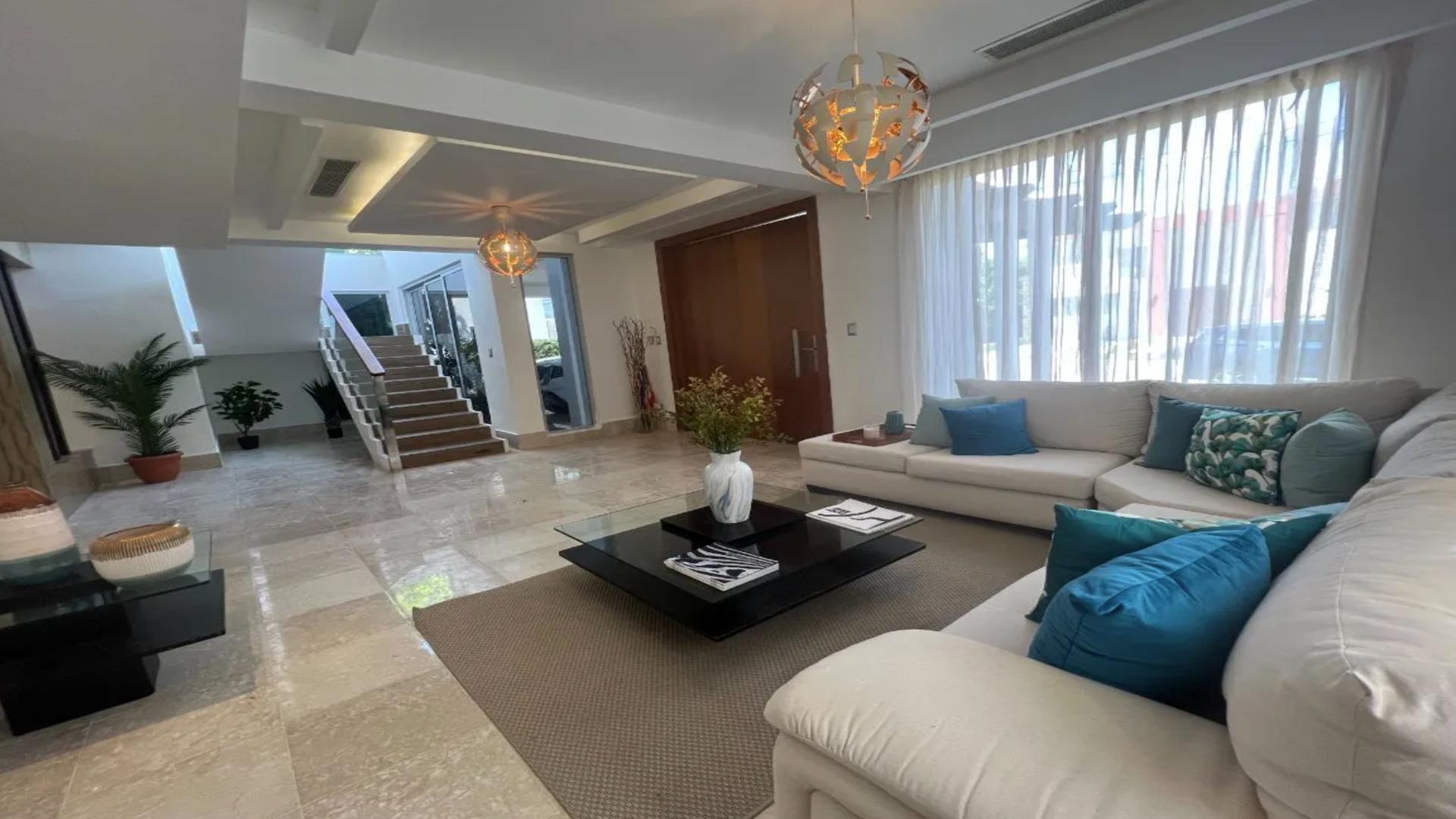 casas vacacionales y villas - Vendo hermosa Villa en Punta Cana Village 5