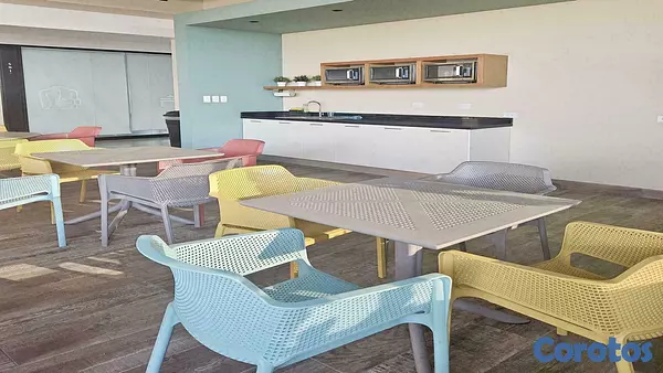 oficinas y locales comerciales - Edificio Comercial Premium en los Prado, Santo Domingo 5
