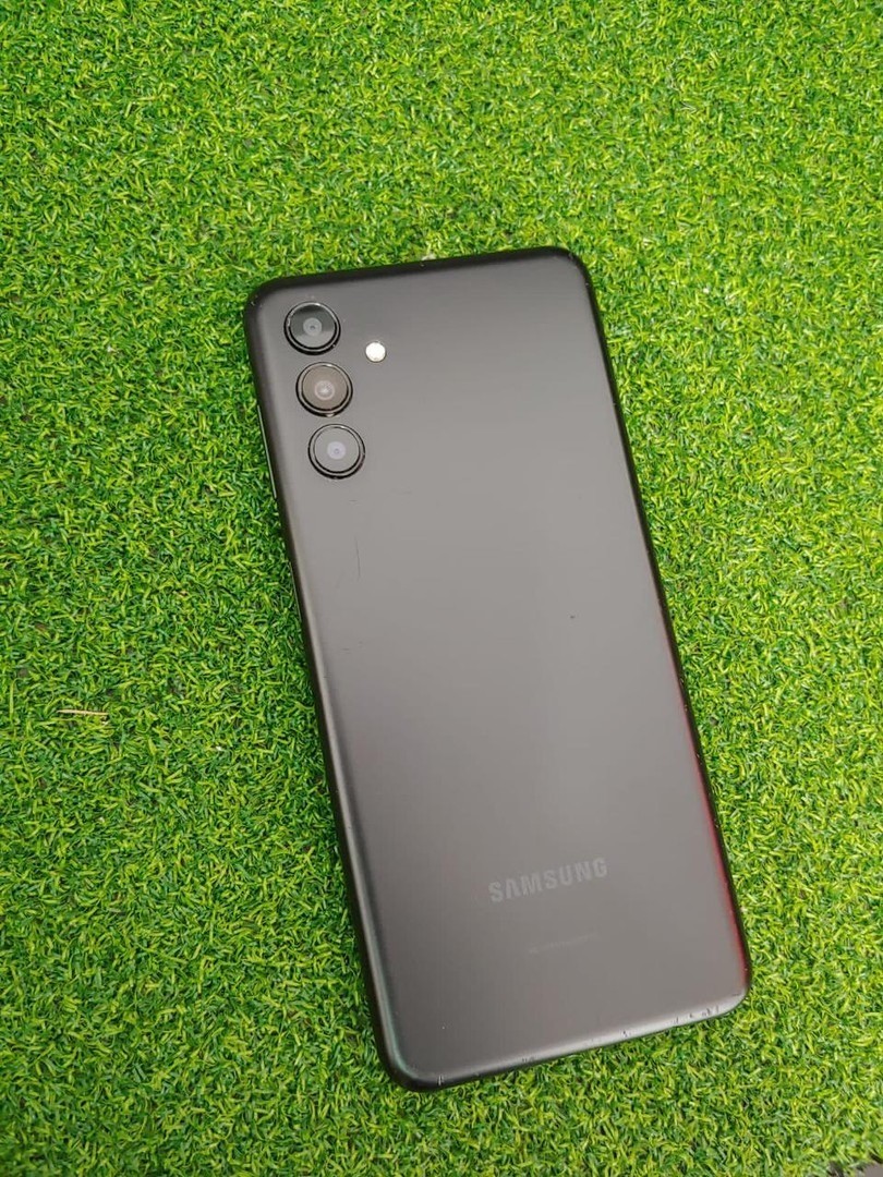 celulares y tabletas - SAMSUNG GALAXY A13 64GB
 0