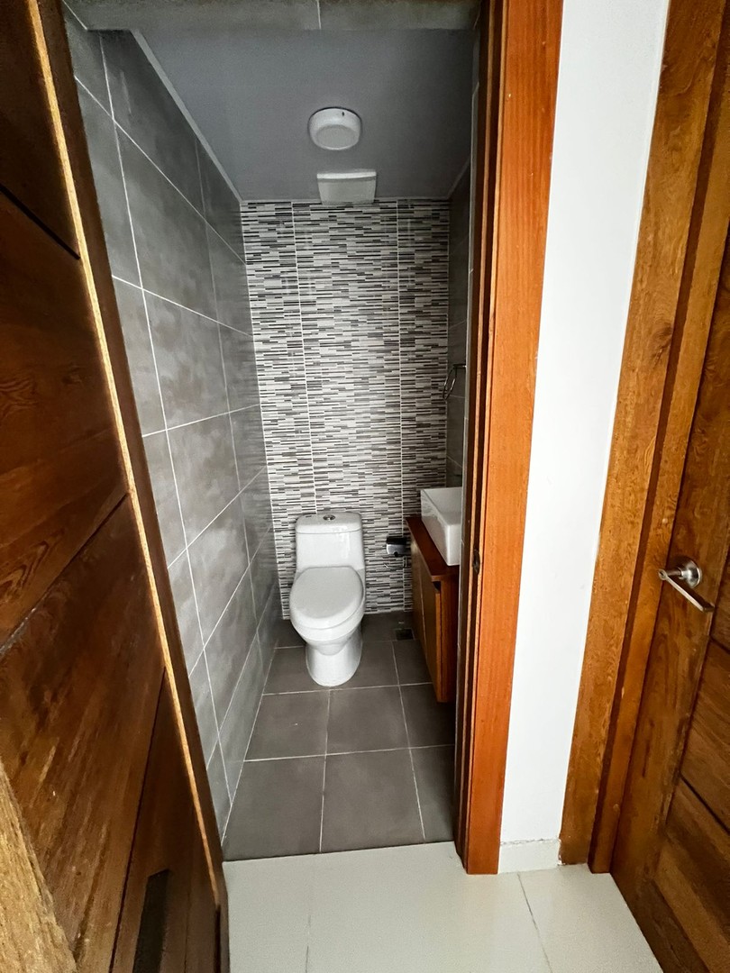 apartamentos - 📍Mirador Norte📍
🔻En Alquiler🔻🏷Precio: US$850.00 
🔻1 habitación. 
 4