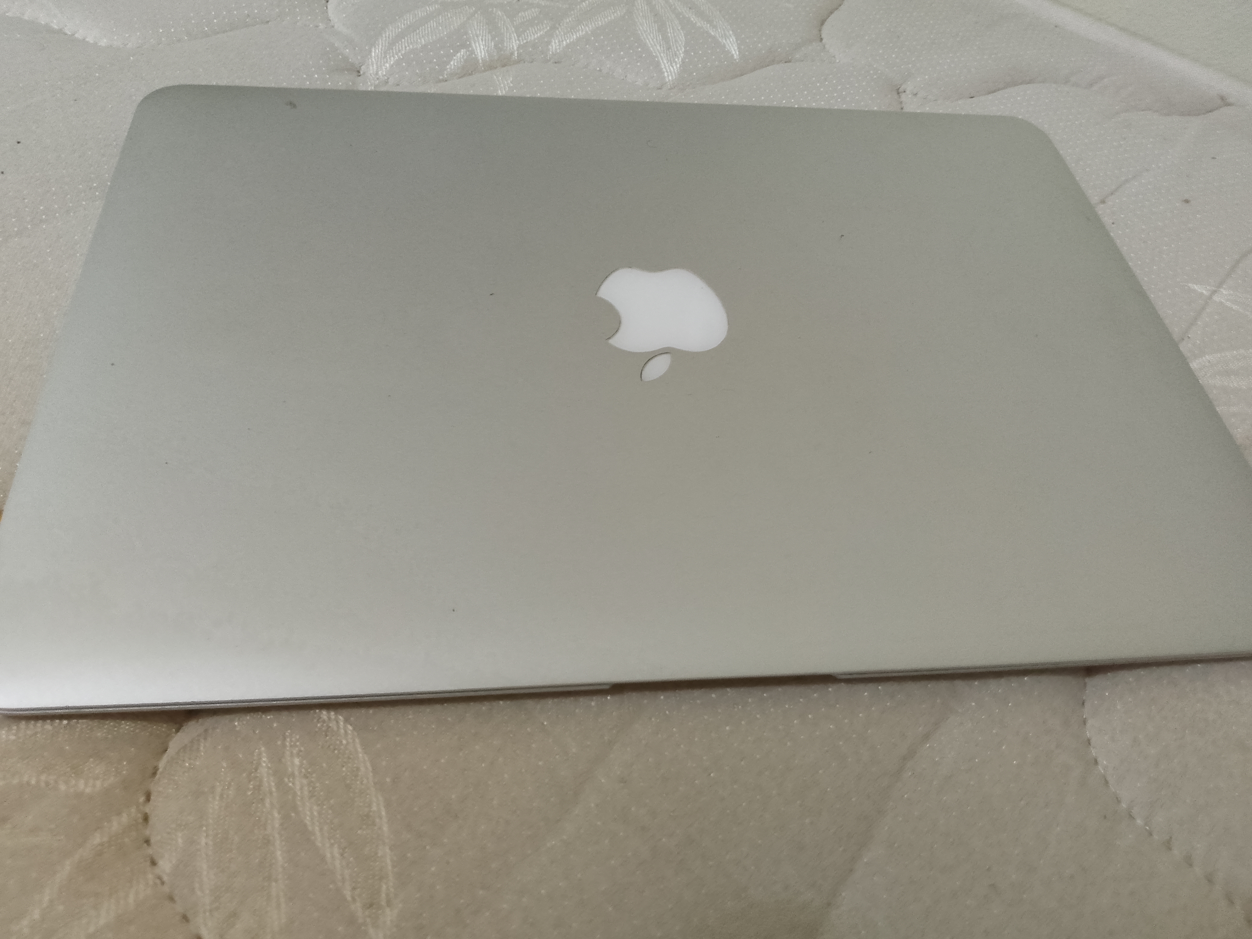computadoras y laptops - Vendo MacBook Air 2017  4