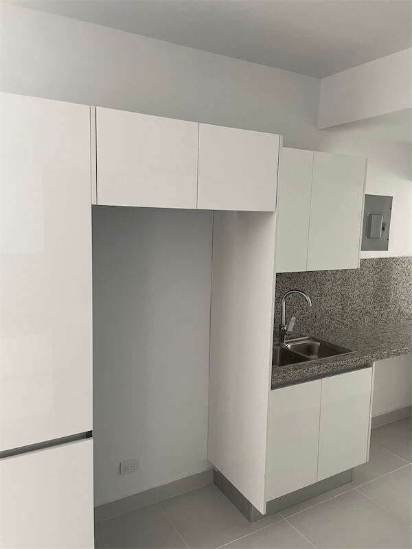 apartamentos - Alquiler de Apartamento con Terraza en Evaristo Morales 2 habitaciones estrenar 9