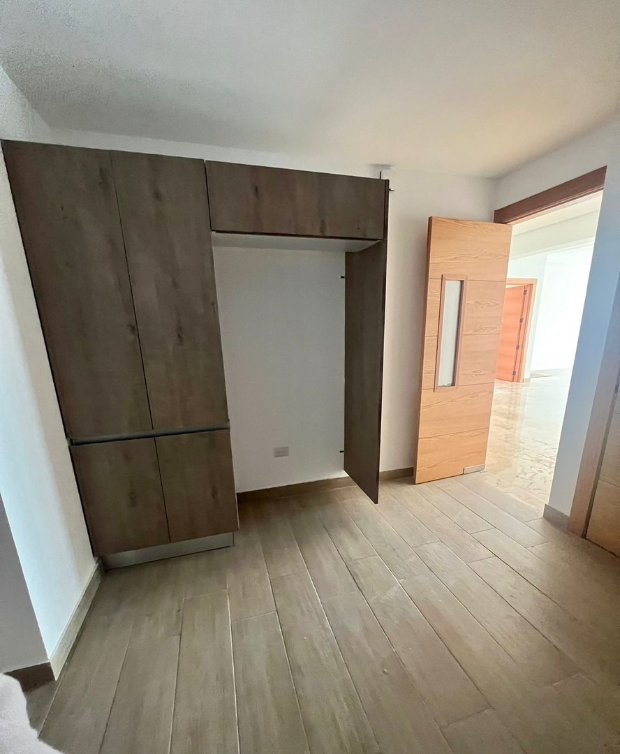 apartamentos - Piantini nuevo 3 habitaciones 3.5 banos 3 parqueos balcon 3