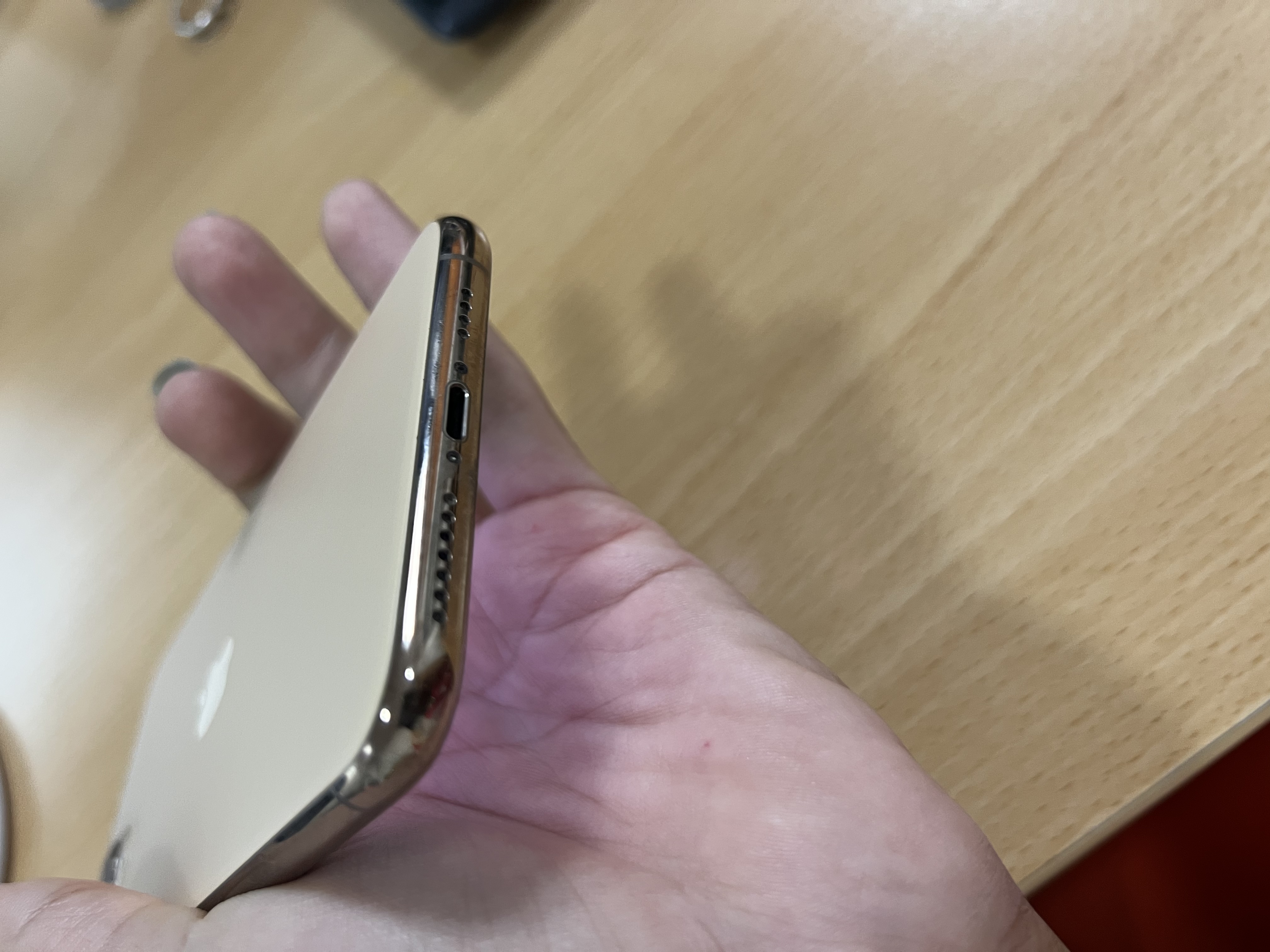 celulares y tabletas - IPhone 11 Pro Max Rose Gold 64G