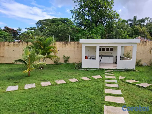 casas vacacionales y villas - Villa en venta en exclusiva zona residencial 4