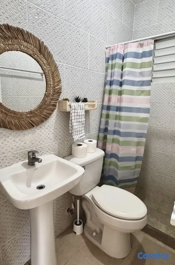 apartamentos - Descripción
🏡✨ Las Cayenas – Apartamento de 3 habitaciones totalmente renovado. 4