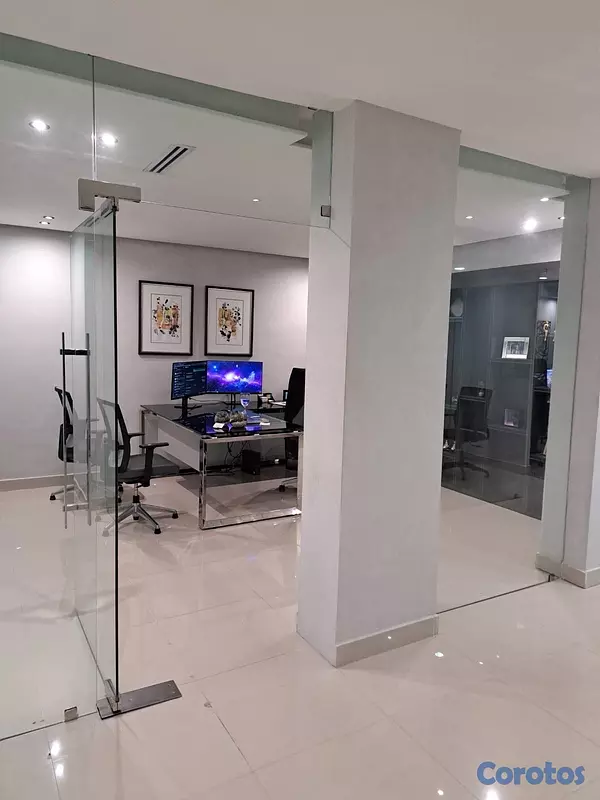 oficinas y locales comerciales - hermoso loca ideal para oficina  4