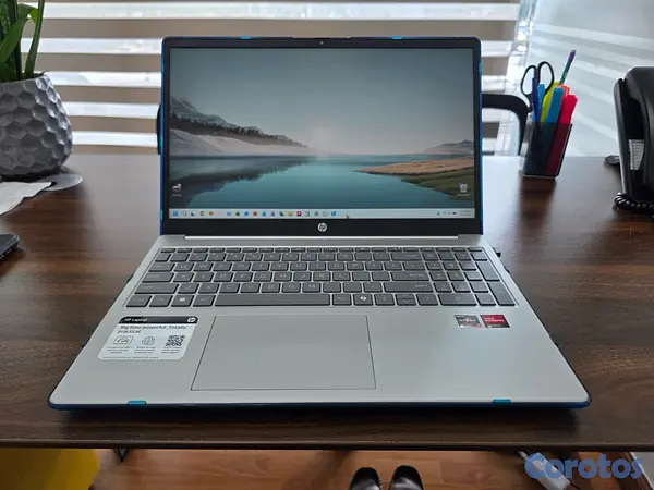 computadoras y laptops - Laptop HP 15 plg. 16 GB RAM 512 GB HDD 4