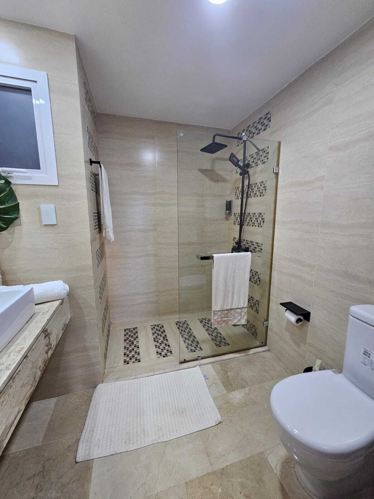 apartamentos - Apartamento en Alquiler en Bella Vista de 3 Hab. 8