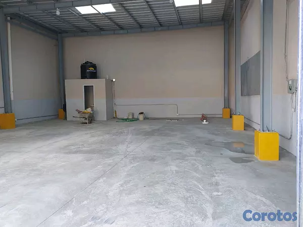 otros inmuebles - Nave Industrial en Alquiler Herrera 3