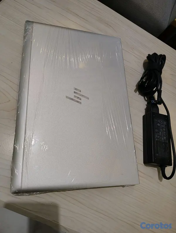computadoras y laptops - Hp EliteBook 840 G8 Intel Core i5 11th Gen 16GB RAM NVMe 256GB  8