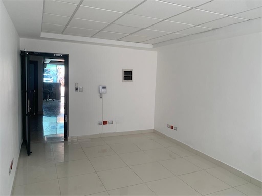 oficinas y locales comerciales - Oficina corporativa en los prados  2