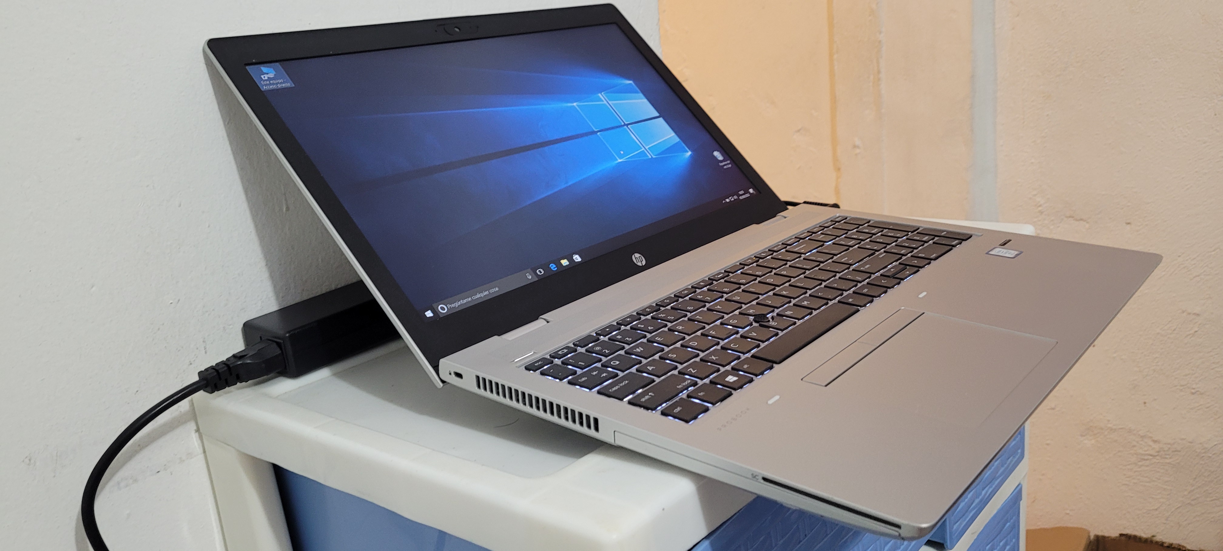 computadoras y laptops - Laptop hp 17 Pulg Core i5 7ma Gen Ram 16gb ddr4 Disco 512gb SSD Video 8gb 1