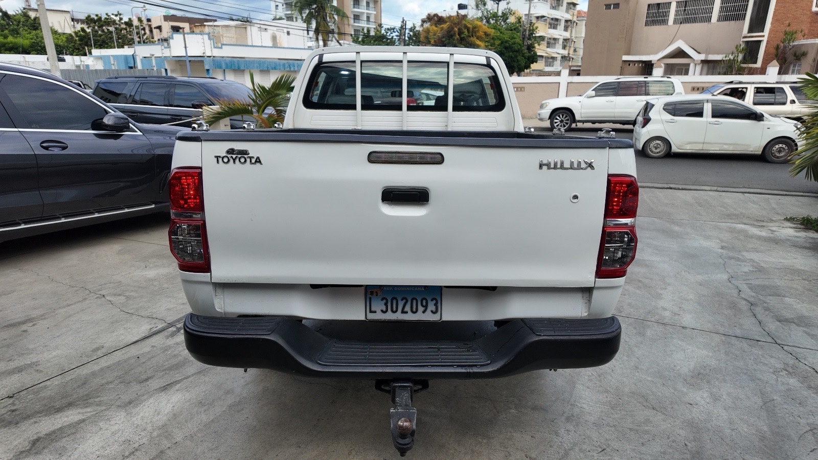 jeepetas y camionetas - TOYOTA HILUX 2012 4