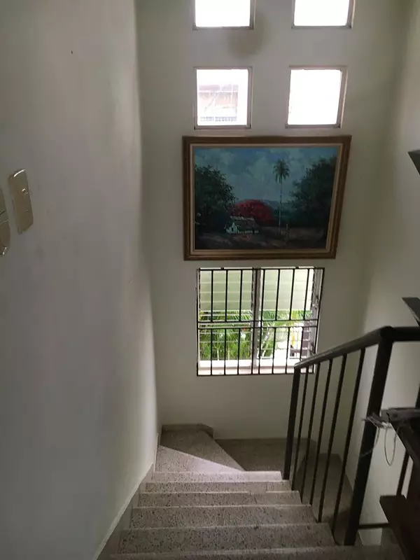 casas - Se vende casa en Av. Independencia 8