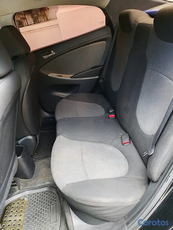 carros - SVD Hyundai Accent 2012 11