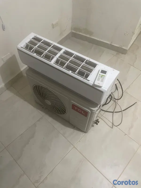 aires acondicionados y abanicos - Vendo aire acondicionado TCL como nuevo  2