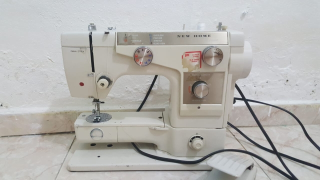 Maquina de coser americana en 6000 pesos
