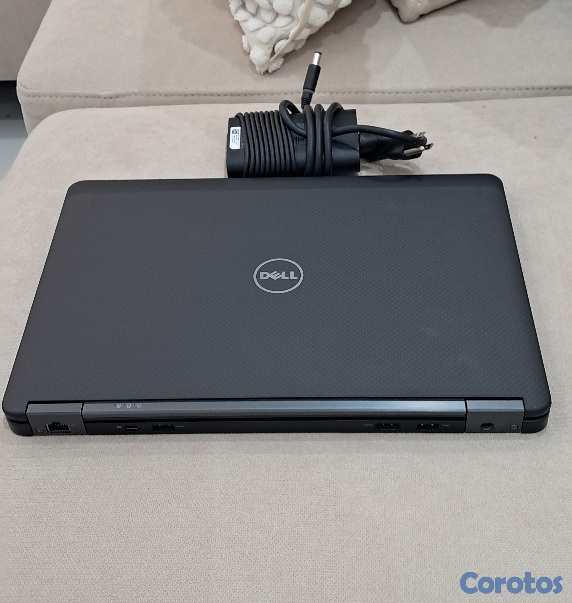 computadoras y laptops - Laptop Dell Touch 16GB 256GB SSD i5 Win 11 Pro 4
