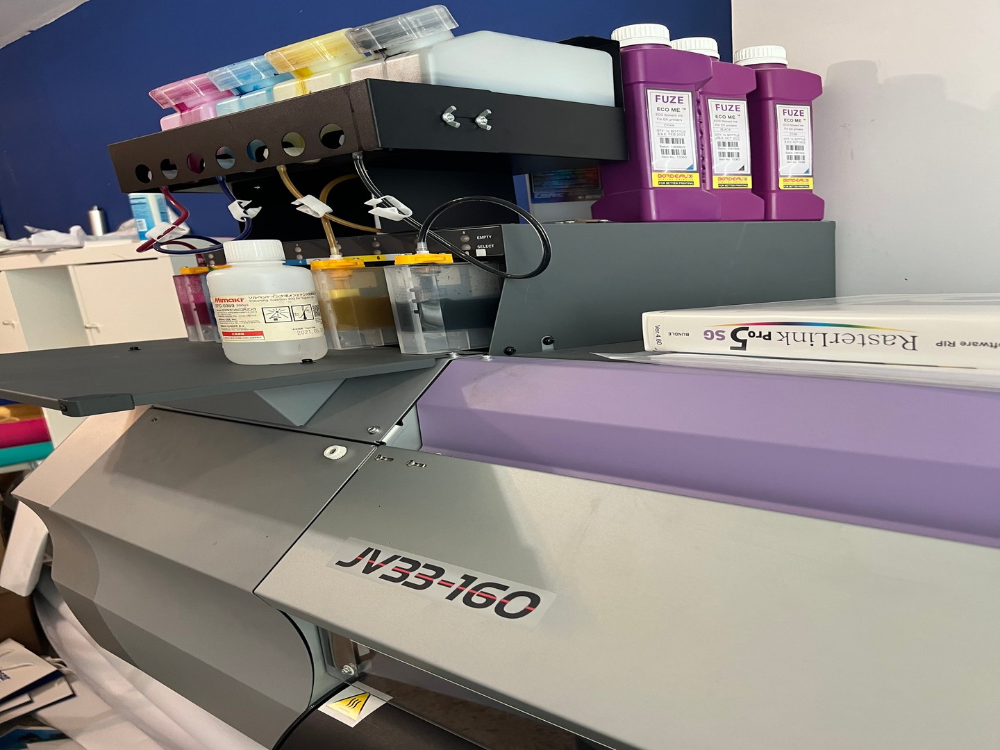 equipos profesionales - Mimaki JV33-160  4