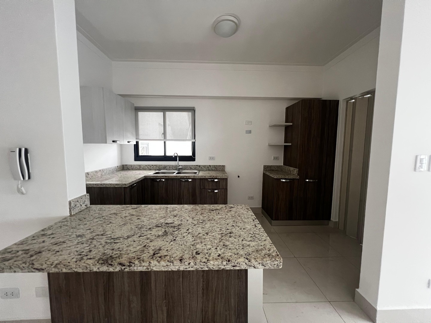 apartamentos - Apartamento en Piantini de 1 habitación  0