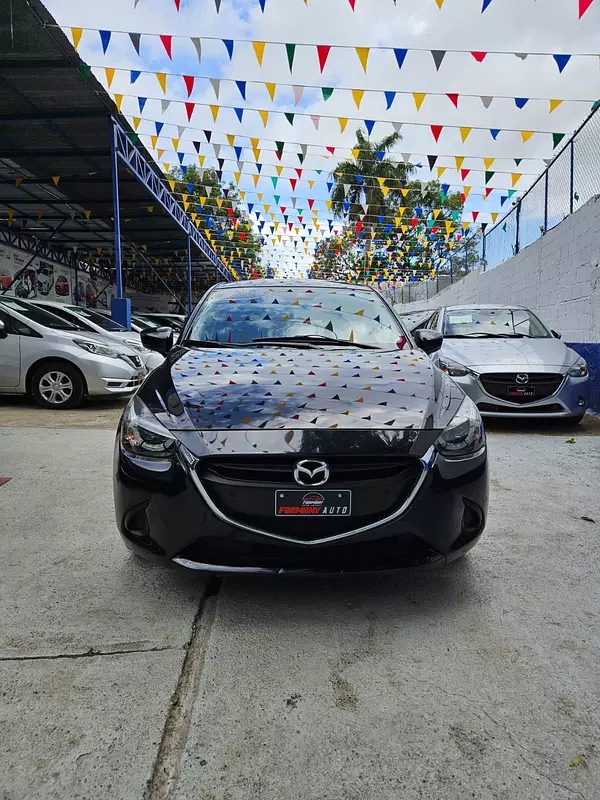 carros - MAZDA DEMIO 5