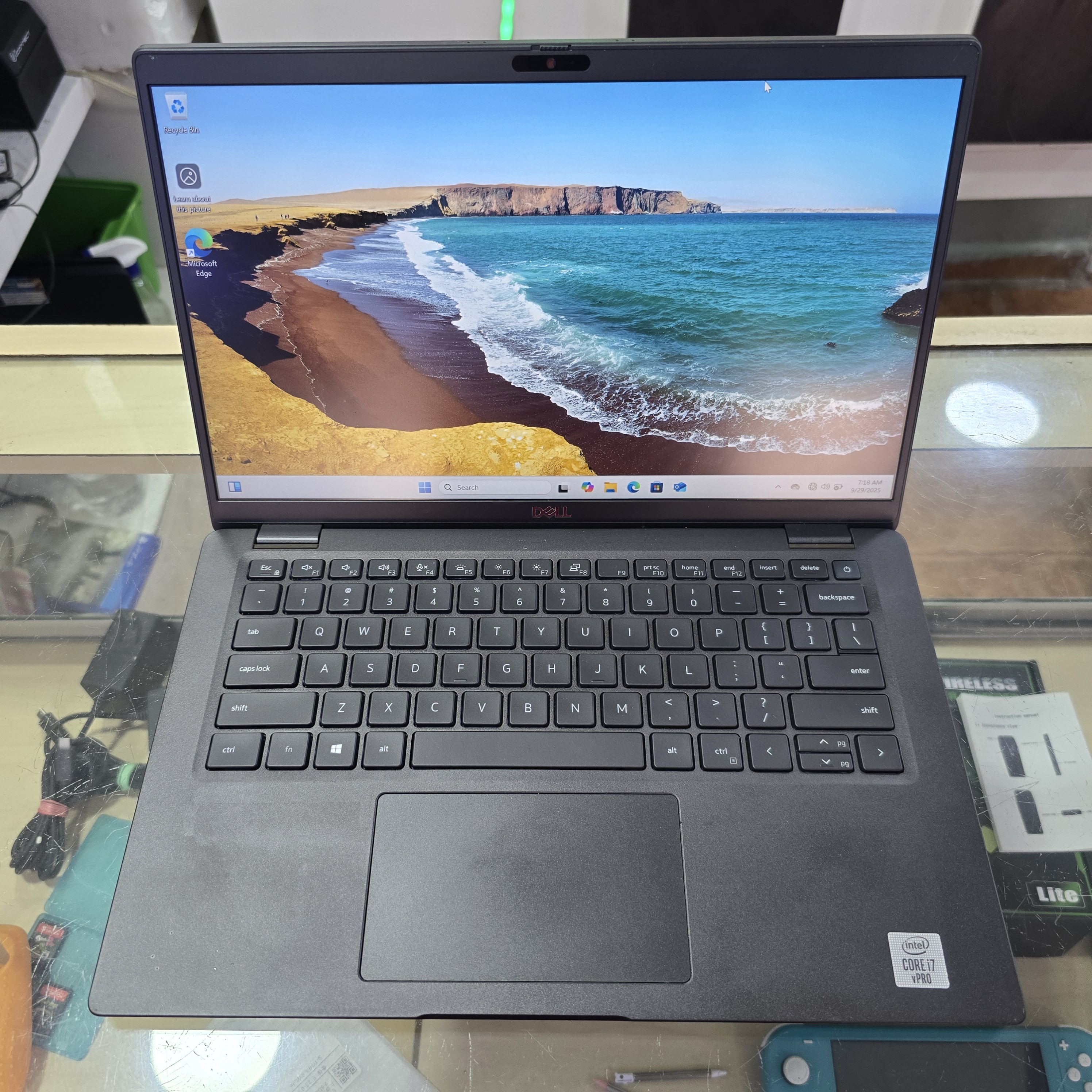 computadoras y laptops - Dell latitude 7410 usada 2