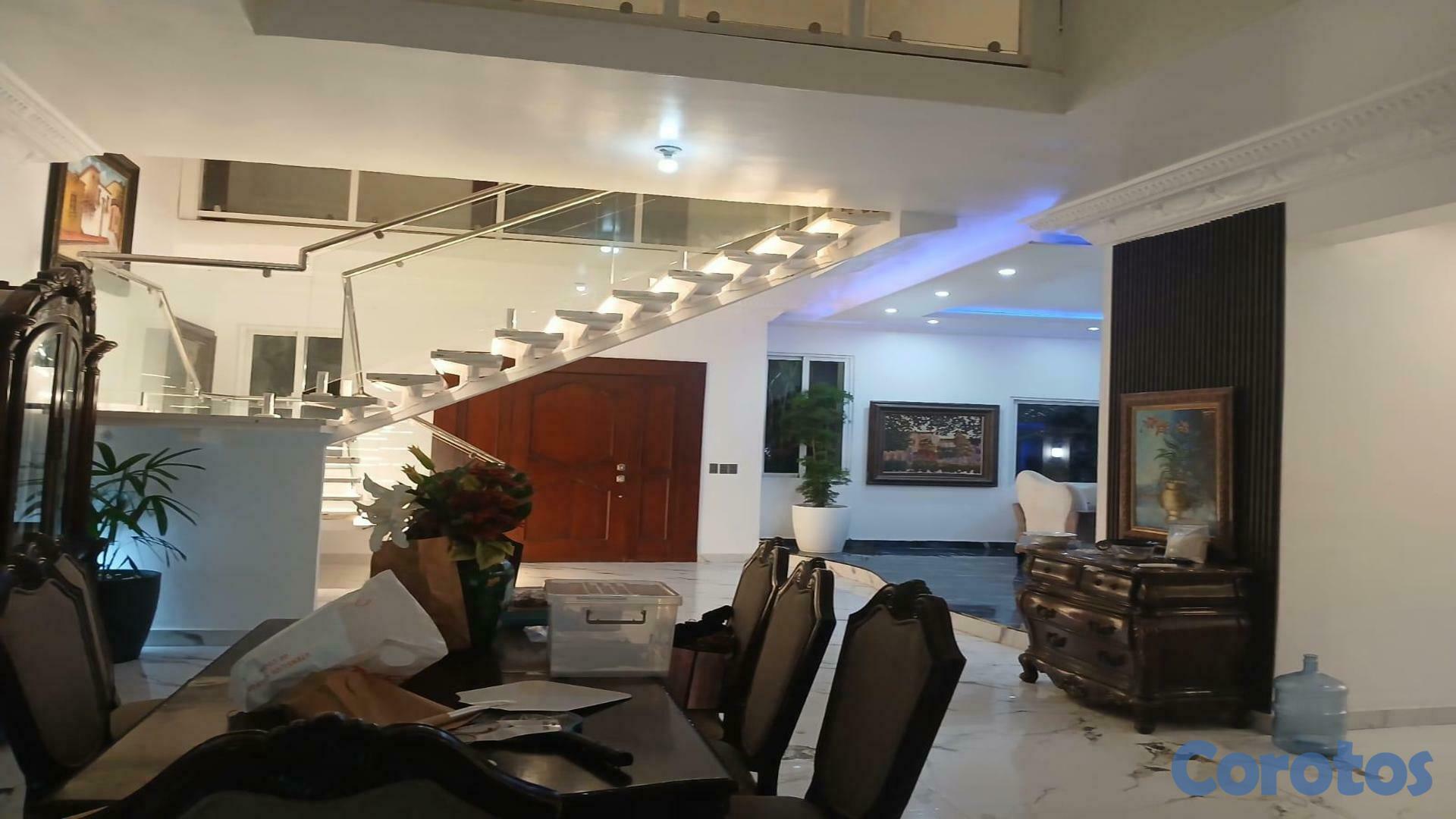 casas - Casa en Venta Santo Domingo Norte 7