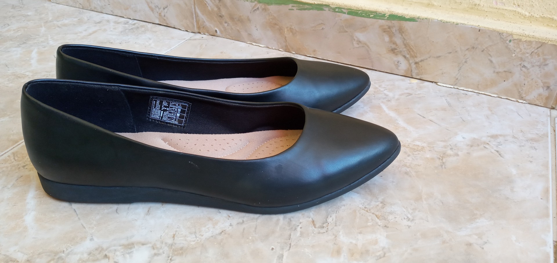 Zapatos negros de marca(dexflex confort) 