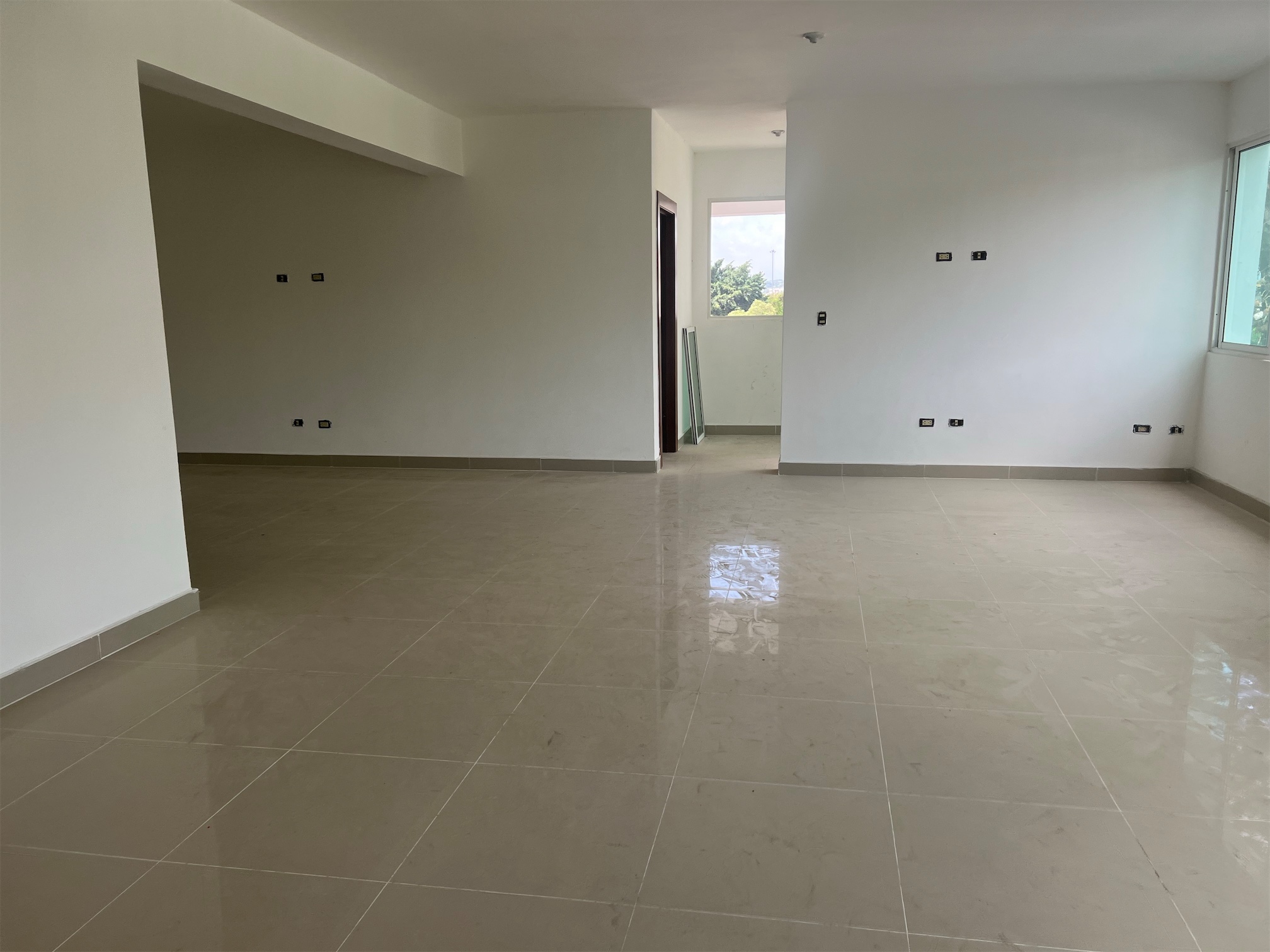 apartamentos - Tercer nivel en la esmeralda santiago 4