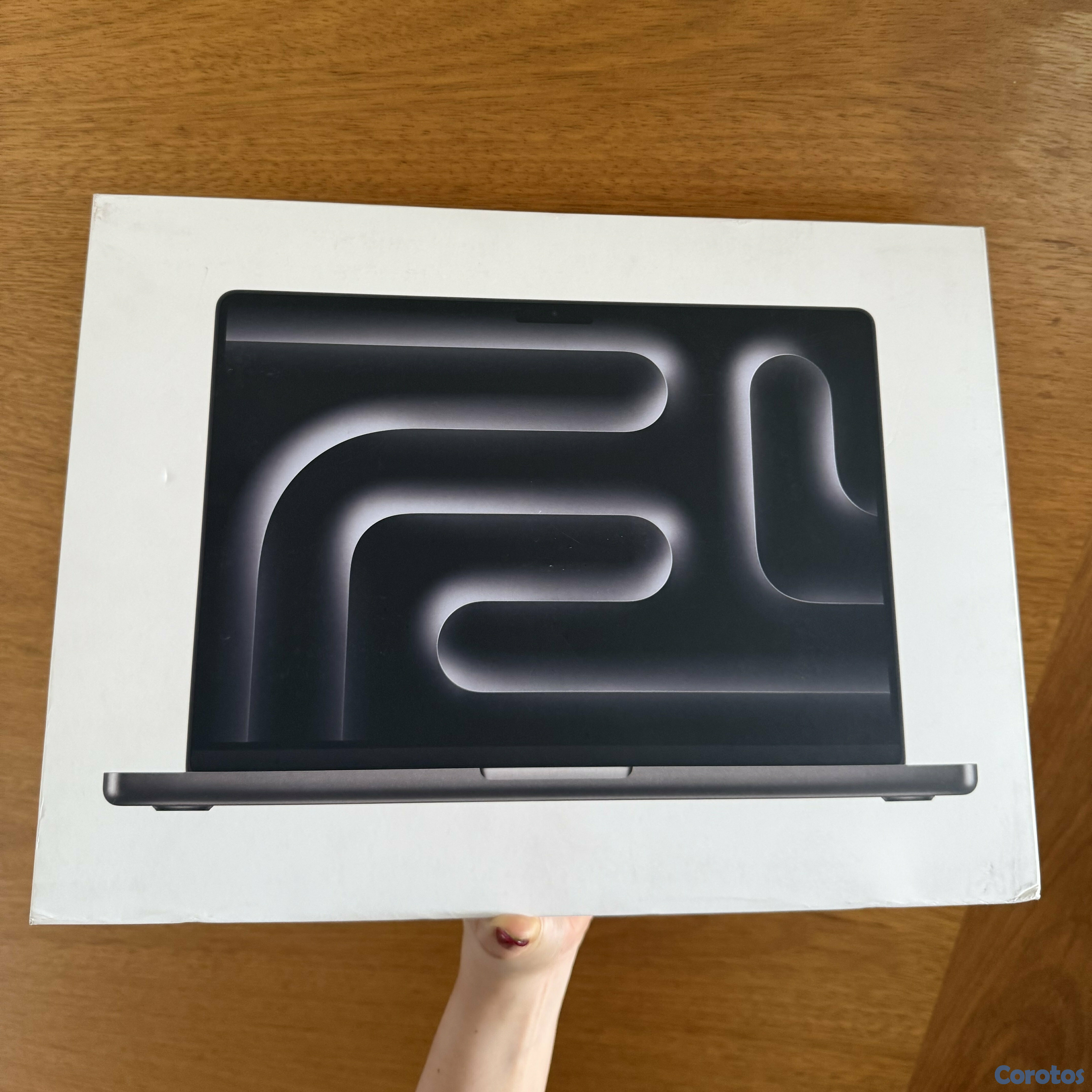 computadoras y laptops - MACBOOK PRO M4 14" 512GB 16GB RAM SELLADA OFERTA‼️ 1